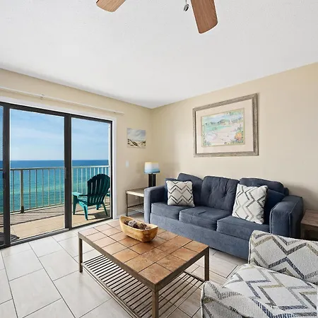 The Summit 1011 Apartment